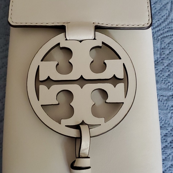 White Tory Burch crossbody - Picture 4 of 7